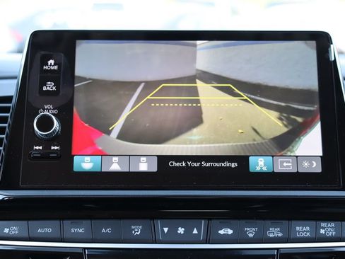 Certified 2026 Honda Odyssey Elite image 37