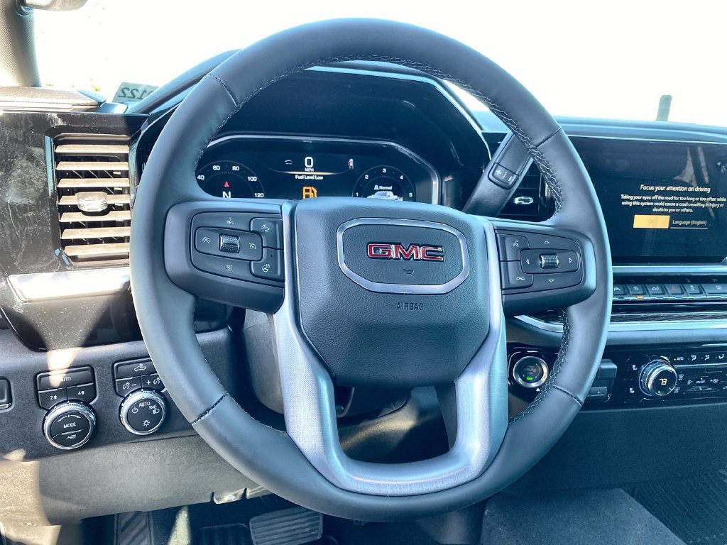 New 2026 GMC Sierra 1500 SLE w/ Preferred Package AWD/4WD image 18