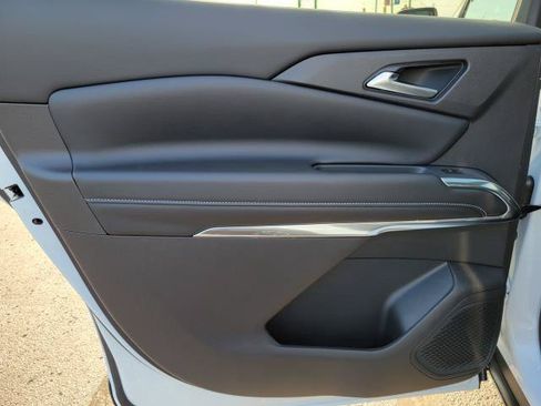 New 2027 Chevrolet Traverse LT w/ Sun and Wheel Package AWD/4WD image 25