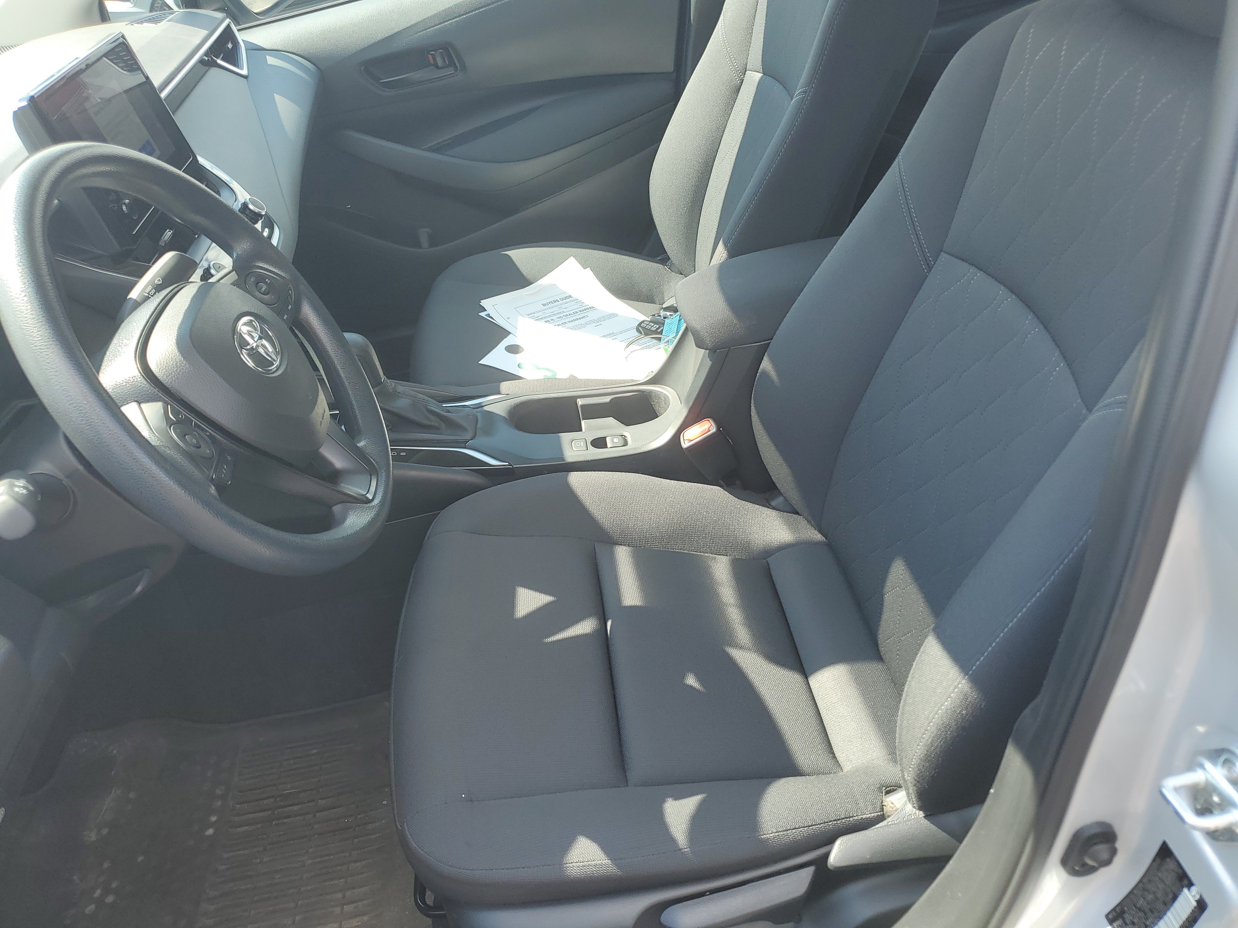 Used 2024 Toyota Corolla LE FWD image 16