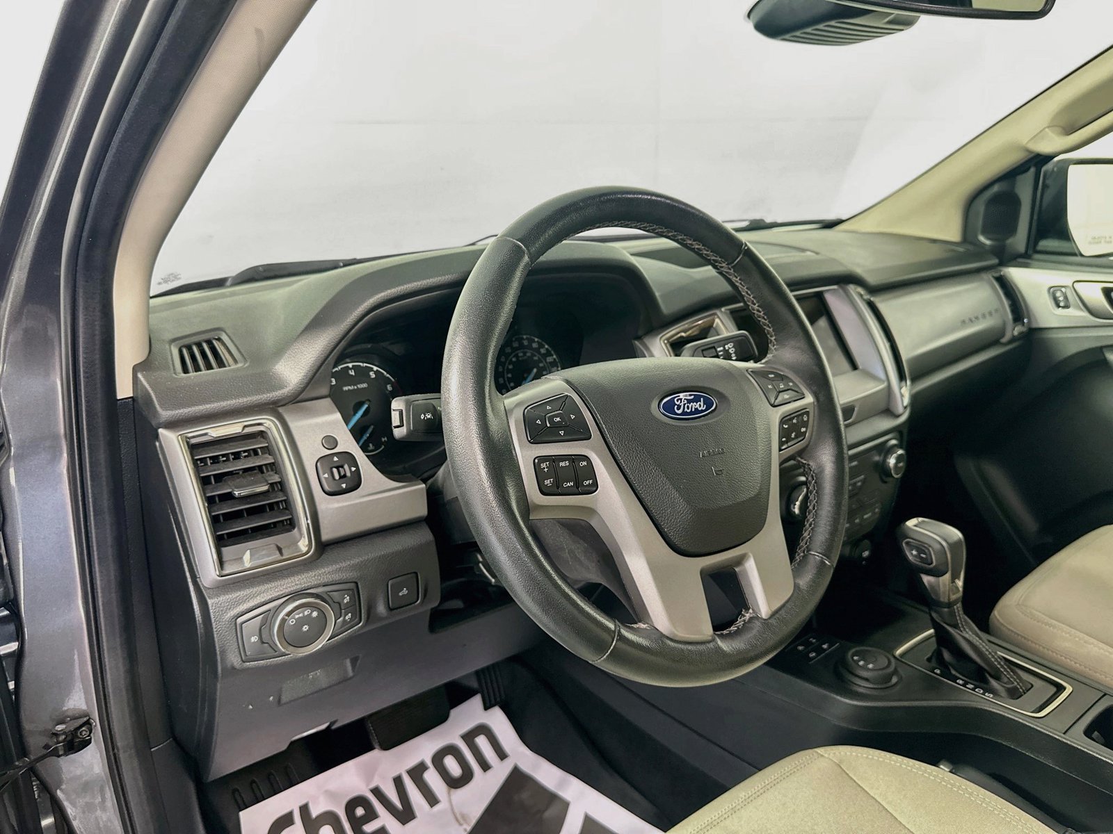Used 2022 Ford Ranger XLT w/ Equipment Group 301A Mid AWD/4WD image 9