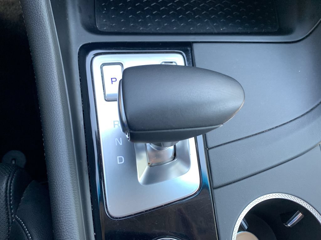 Certified 2026 Genesis G70 2.5T RWD image 30
