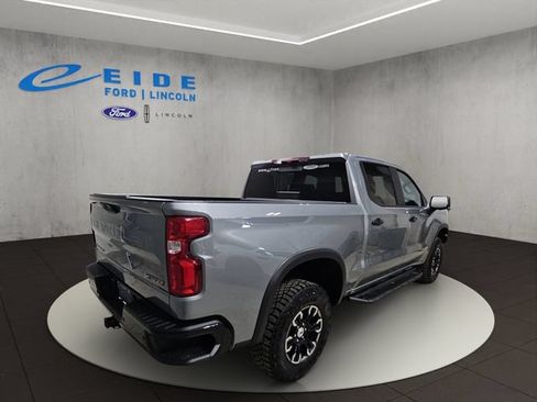 Used 2024 Chevrolet Silverado 1500 ZR2 AWD/4WD image 10