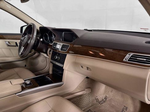 Used 2015 Mercedes-Benz E 350 Sedan image 44
