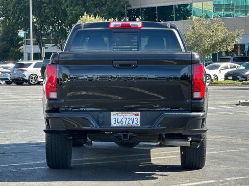 Used 2023 Chevrolet Colorado Z71 w/ Z71 Convenience Package 2 AWD/4WD image 5