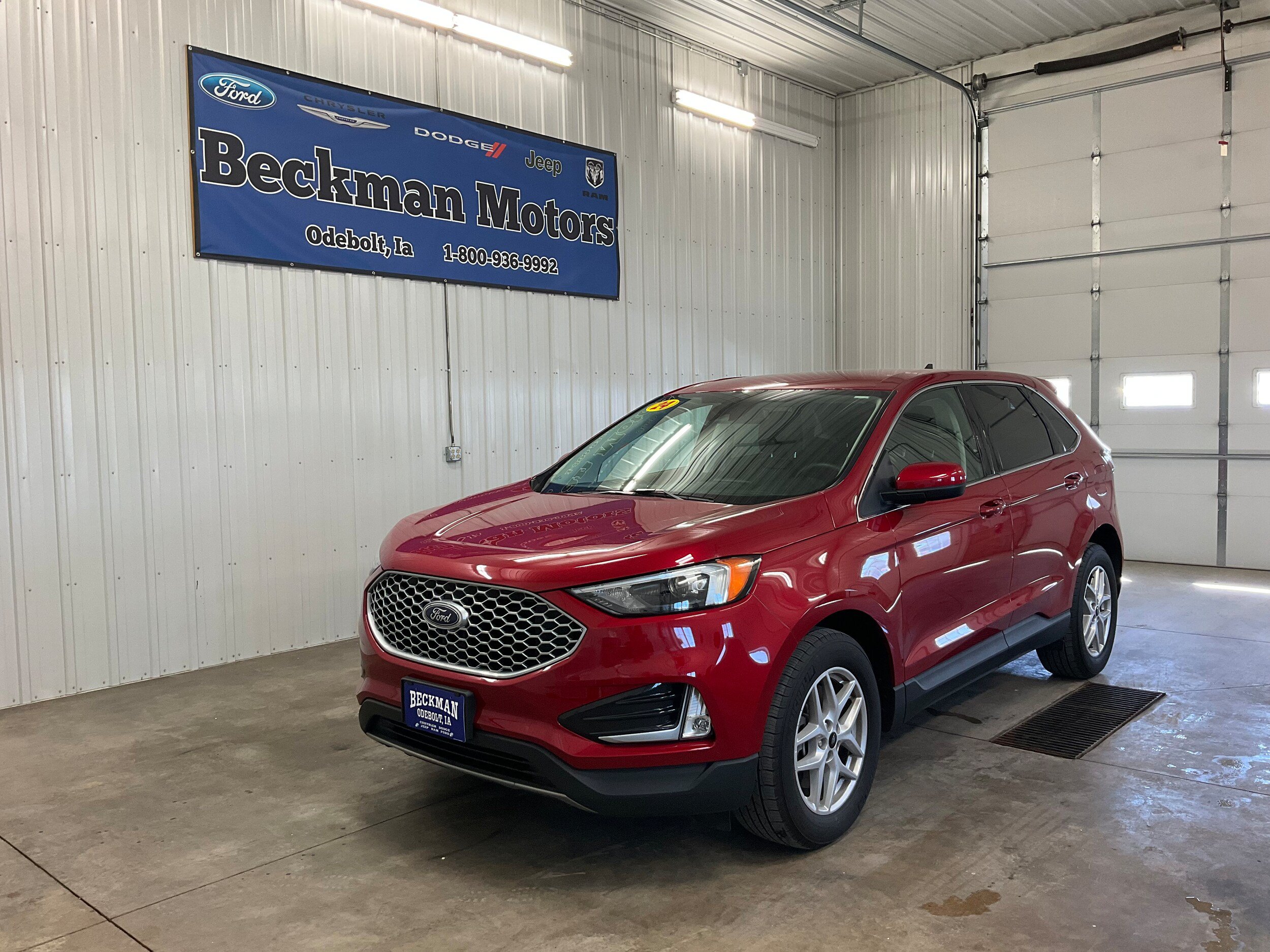 Used 2024 Ford Edge SEL w/ Convenience Package AWD/4WD image 1