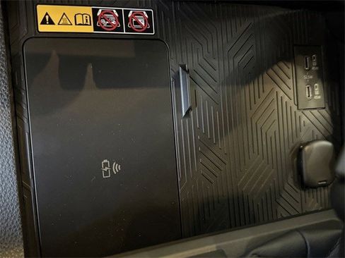 New 2026 Toyota 4Runner 4WD image 17