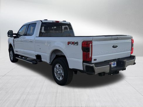 New 2026 Ford F350 XLT w/ XLT Premium Package AWD/4WD image 3