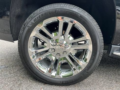 Used 2018 GMC Yukon SLT w/ Premium Edition RWD image 19