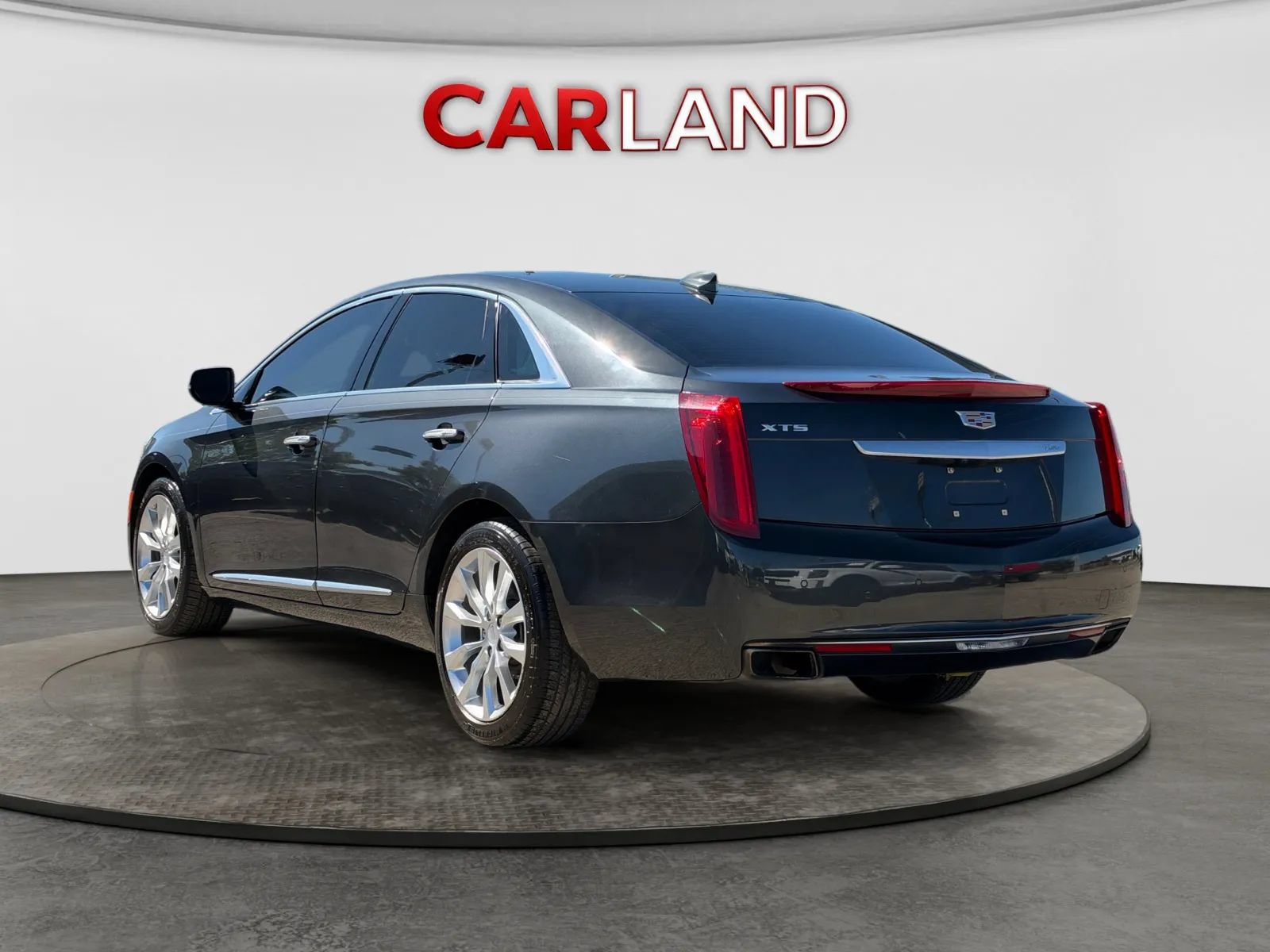 Used 2016 Cadillac XTS Luxury w/ Driver Awareness Package FWD image 4