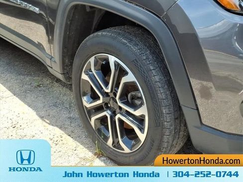 Used 2022 Jeep Compass Limited AWD/4WD image 11