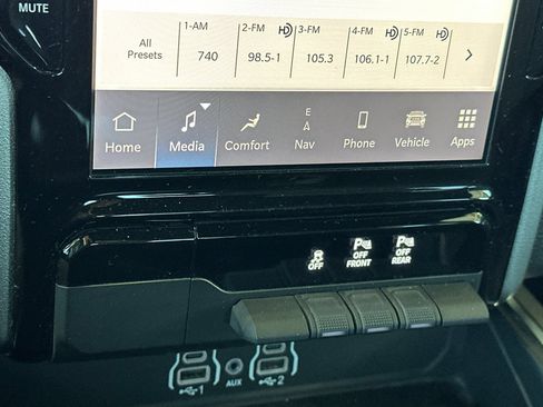 Used 2025 RAM 1500 Big Horn AWD/4WD image 19