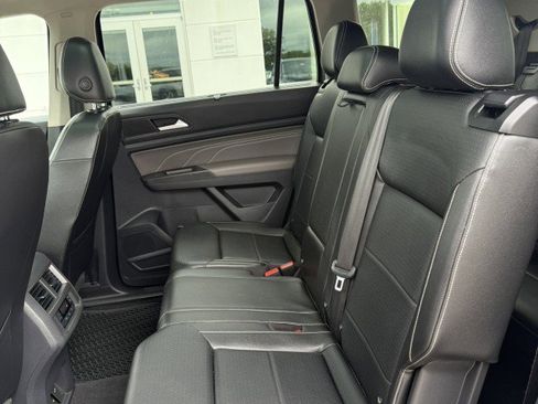 Certified 2022 Volkswagen Atlas SE image 22