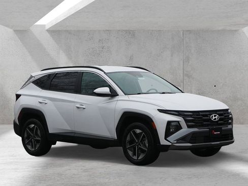 Used 2025 Hyundai Tucson SEL image 1