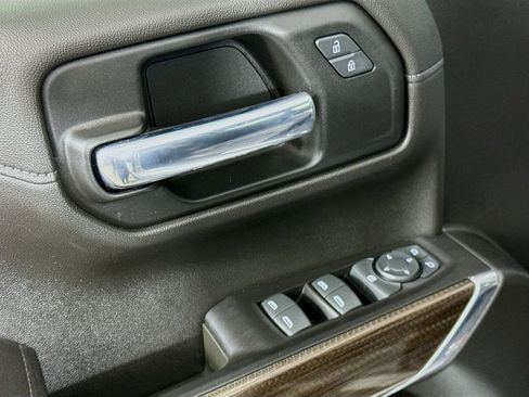 Used 2022 Chevrolet Silverado 1500 RST image 23