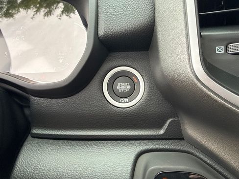 New 2026 RAM 1500 Big Horn AWD/4WD image 15