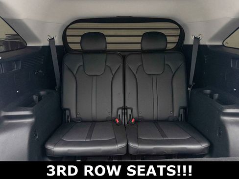 Used 2022 Kia Sorento S w/ Panoramic Sunroof Package image 11