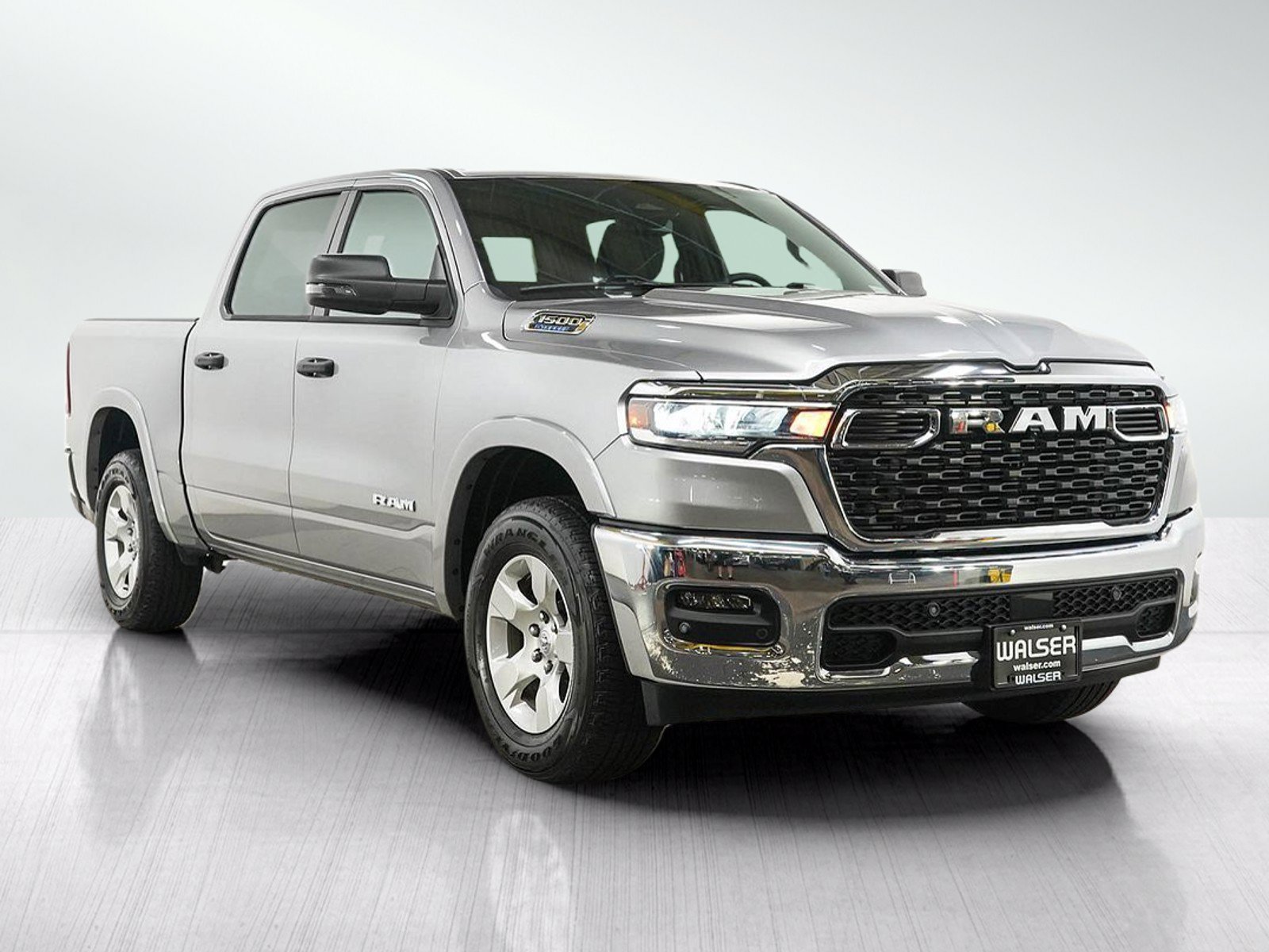 Used 2025 RAM 1500 Big Horn AWD/4WD image 7