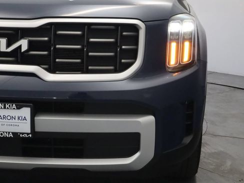 Used 2024 Kia Telluride S w/ S Sunroof Package FWD image 8