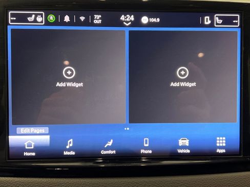 Used 2025 Chrysler Pacifica Select FWD image 61
