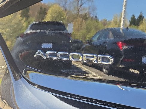 Used 2025 Honda Accord Sport image 30