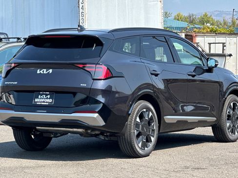 New 2026 Kia Sportage SX AWD/4WD image 4