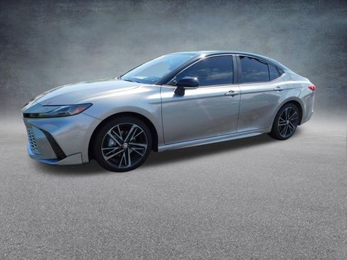 Used 2025 Toyota Camry XSE w/ Premium Package FWD image 7