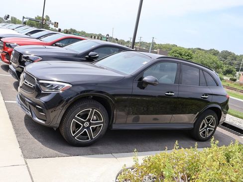 Certified 2023 Mercedes-Benz GLC 300 4MATIC image 9