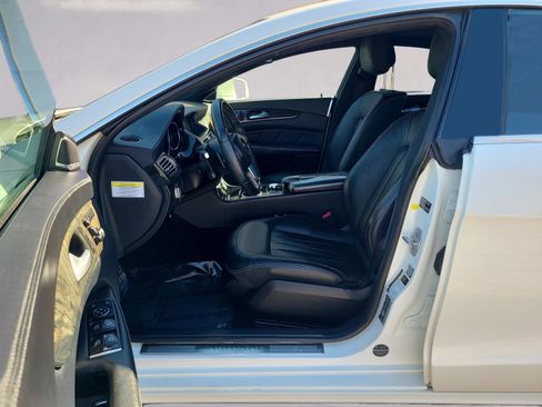 Used 2014 Mercedes-Benz CLS 550 image 11