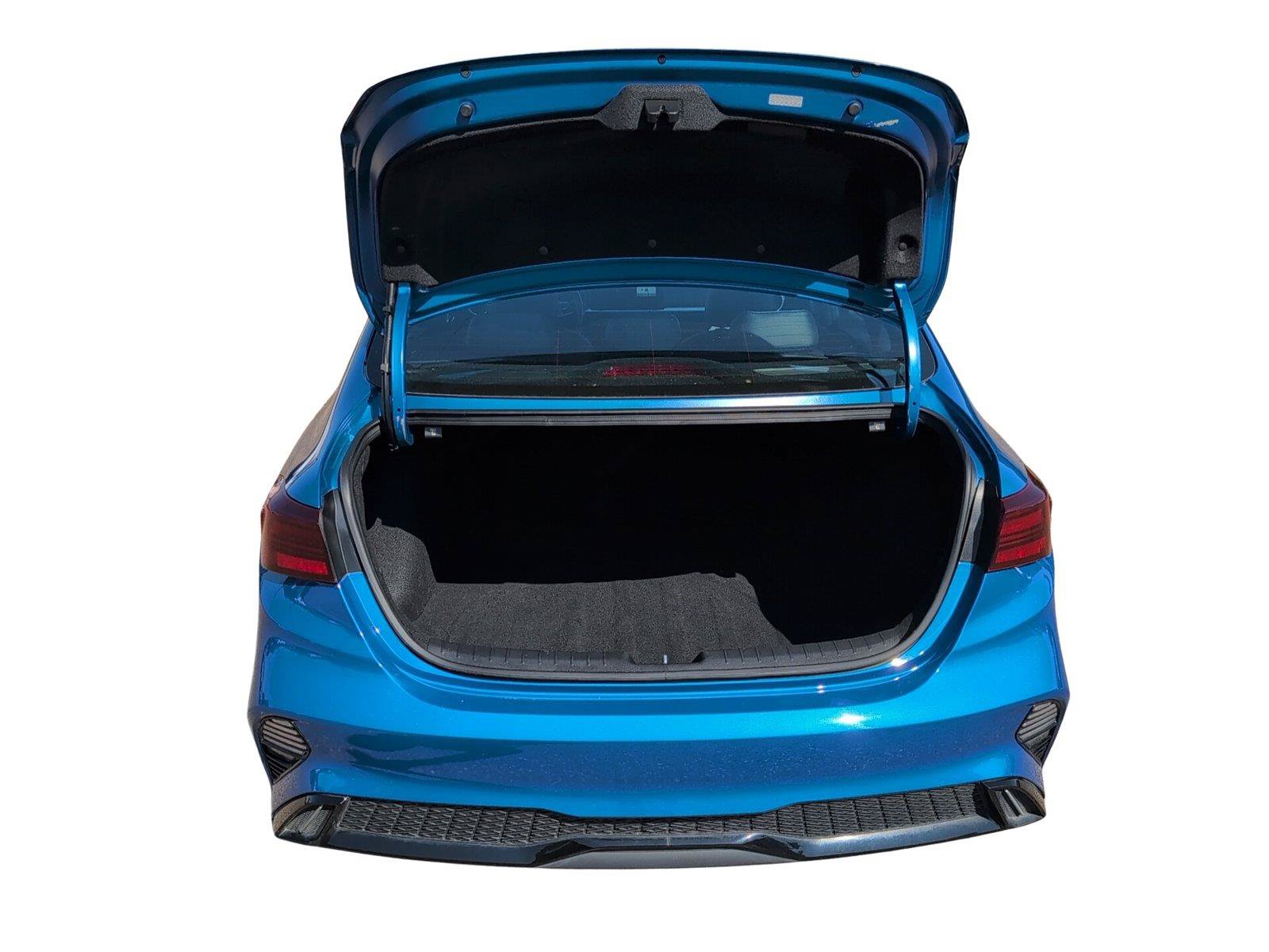 Used 2024 Kia Forte GT-Line FWD image 5