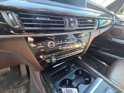 Used 2018 BMW X5 xDrive40e image 14