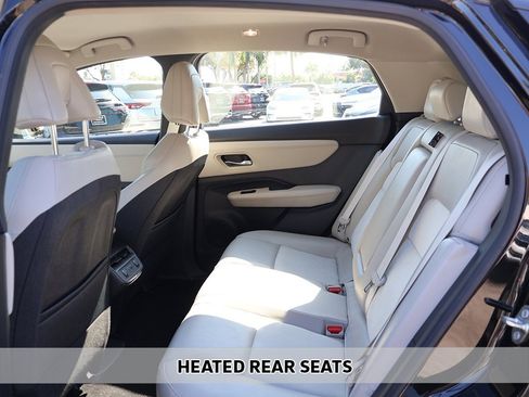 Used 2024 Nissan Ariya AWD image 8