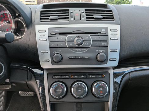 Used 2009 MAZDA MAZDA6 i Touring w/ Convenience Pkg FWD image 17