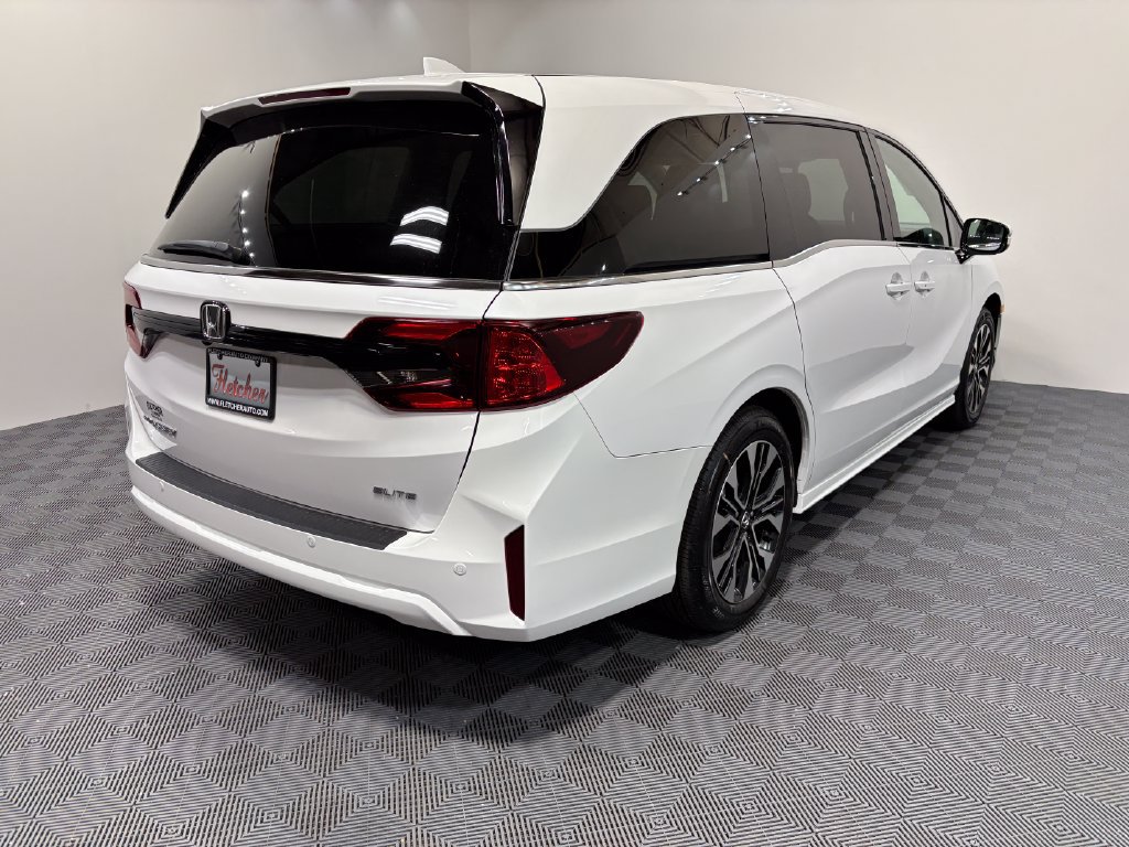 New 2027 Honda Odyssey Elite image 6