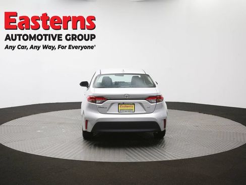 Used 2024 Toyota Corolla LE FWD image 32