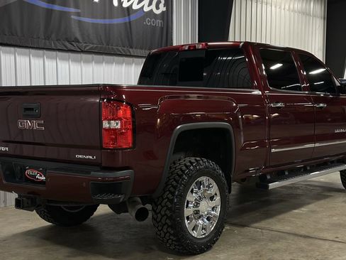 Used 2017 GMC Sierra 2500 Denali w/ Duramax Plus Package image 38