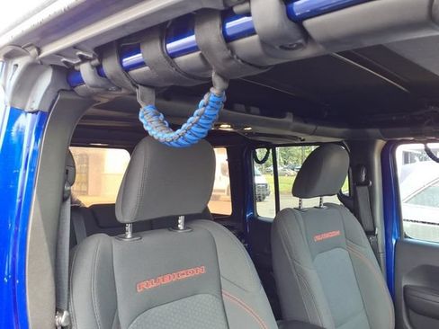 Used 2019 Jeep Wrangler Unlimited Rubicon AWD/4WD image 22