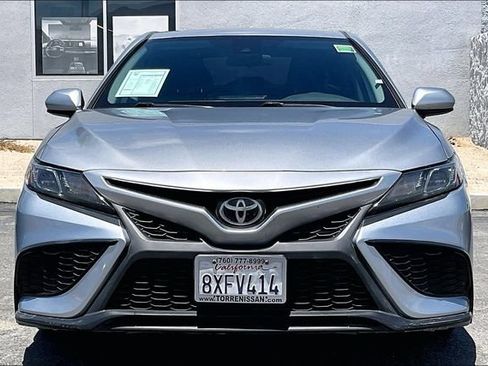 Used 2021 Toyota Camry SE FWD image 2