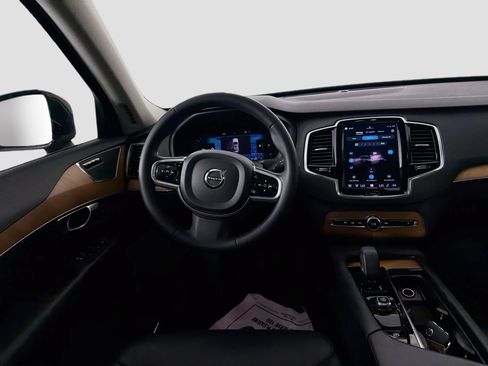 Certified 2023 Volvo XC90 B6 Plus w/ Protection Package Premier AWD/4WD image 23