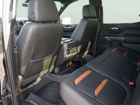 Used 2019 GMC Sierra 1500 AT4 w/ AT4 Premium Package AWD/4WD image 11