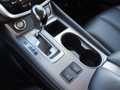 Used 2024 Nissan Murano SV w/ SV Midnight Edition Package image 38