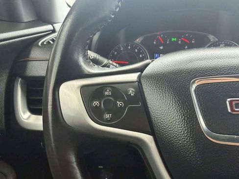 Used 2020 GMC Terrain SLE image 27