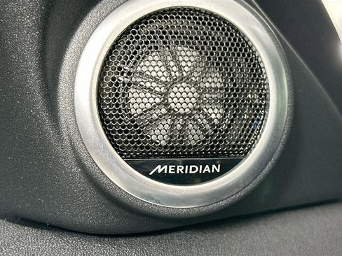 Certified 2025 Land Rover Range Rover Evoque S image 24