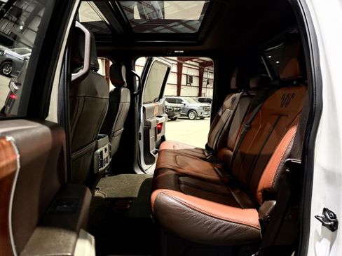 Used 2018 Ford F250 King Ranch w/ King Ranch Ultimate Package image 17