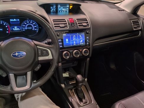 Used 2017 Subaru Forester 2.5i Touring w/ Popular Package #2 image 20