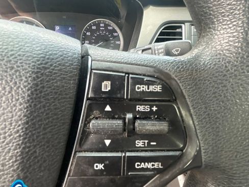 Used 2015 Hyundai Sonata SE FWD image 18