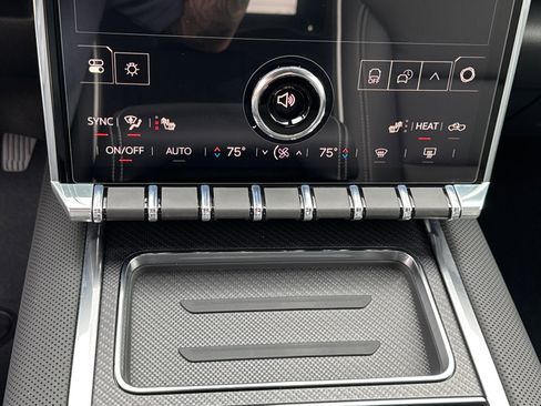 Used 2026 GMC Sierra EV Elevation image 30