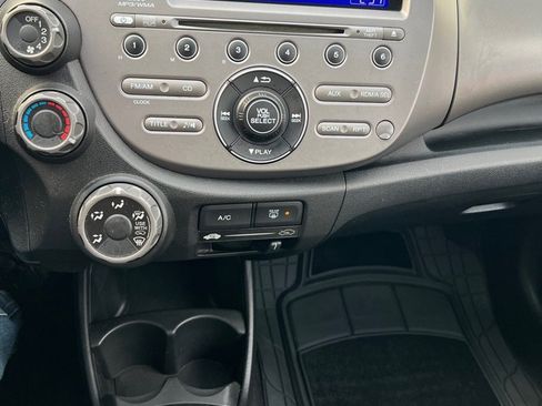 Used 2012 Honda Fit image 40