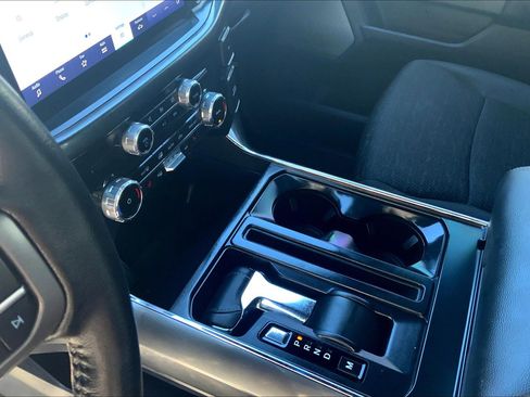 Used 2022 Ford F150 XLT w/ Equipment Group 302A High image 19