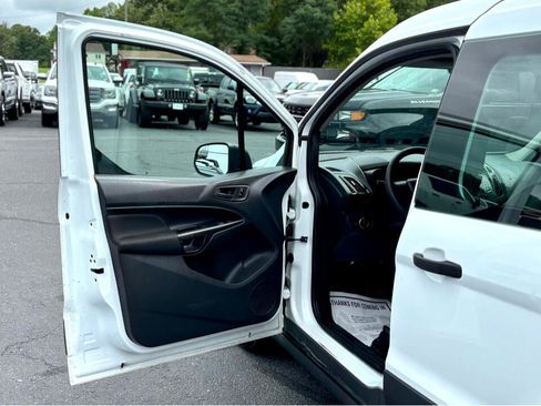 Used 2016 Ford Transit Connect XL image 15